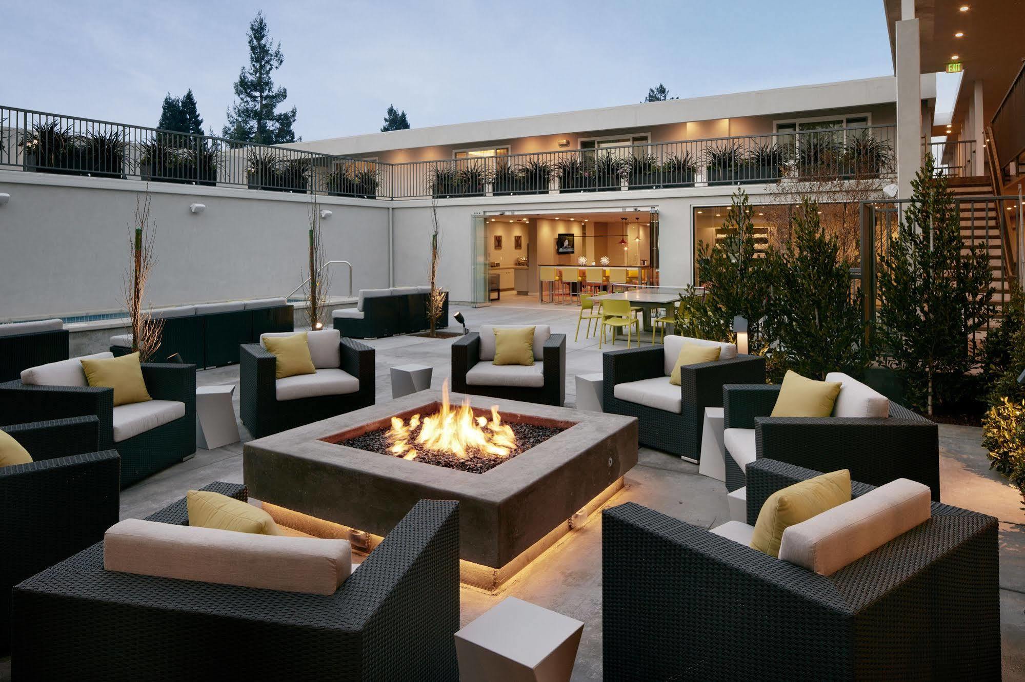 Hotel Lucent Menlo Park Εξωτερικό φωτογραφία